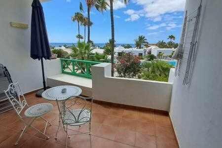 Precioso Apartamento En Playa Bastian Коста-Тегисе Экстерьер фото